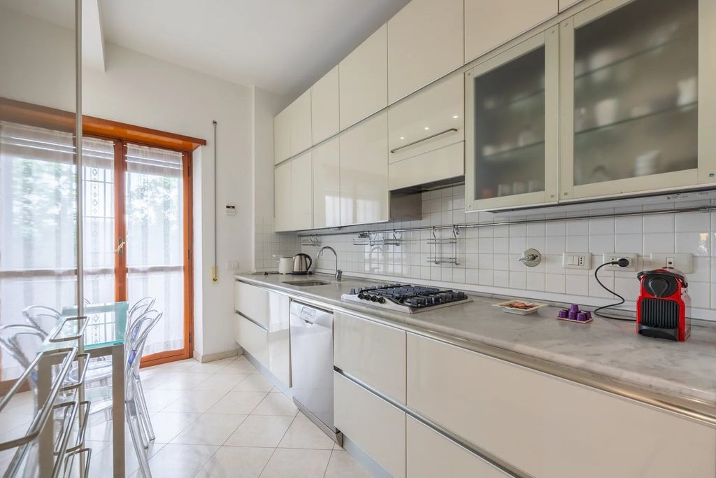 Property photo 3 of 30 <Alttext/>