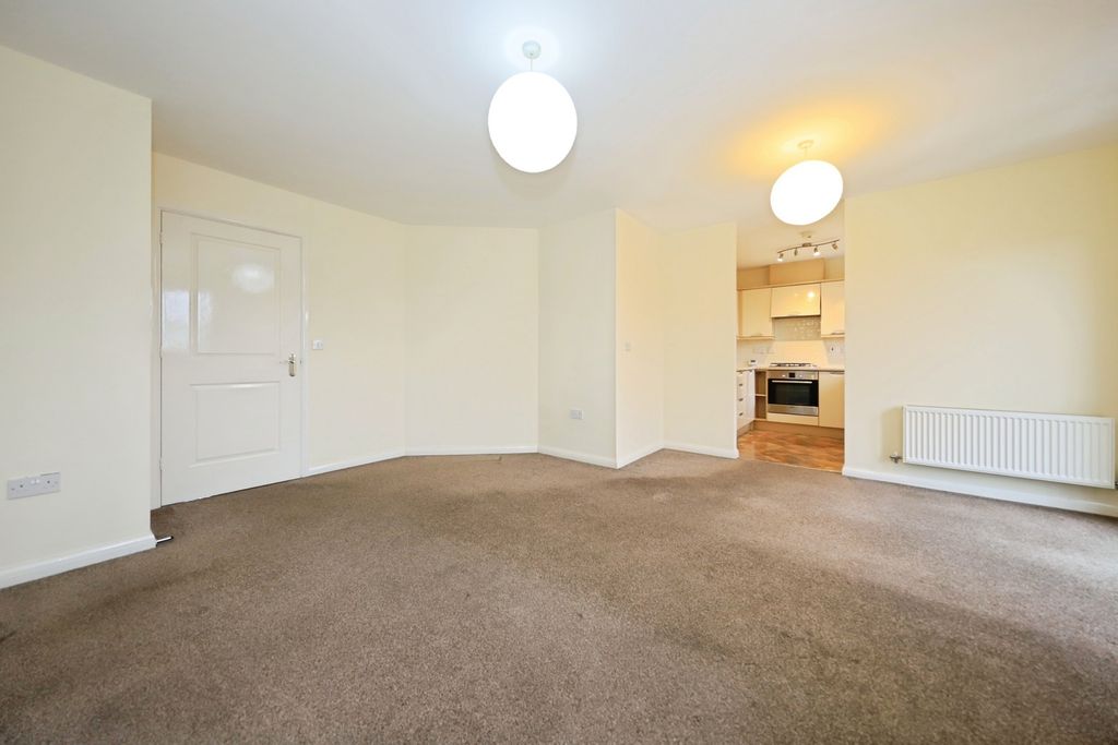 Property photo 2 of 16 Photo