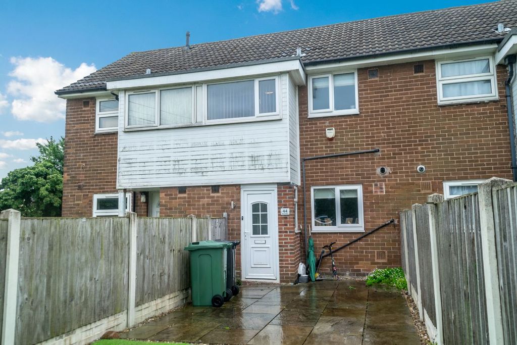 Property photo 1 of 25
