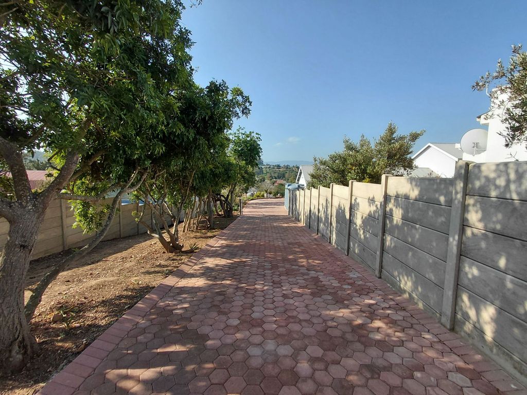 Property photo 2 of 53