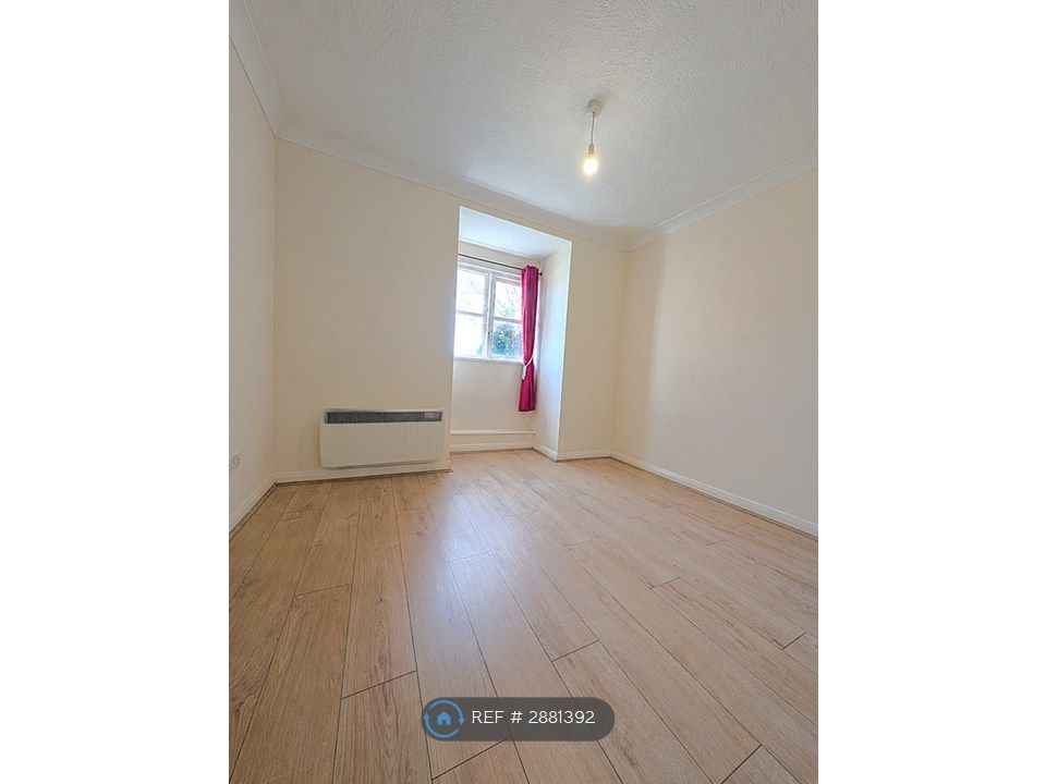 Property photo 1 of 4