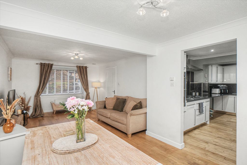 Property photo 2 of 15 Property Image 2