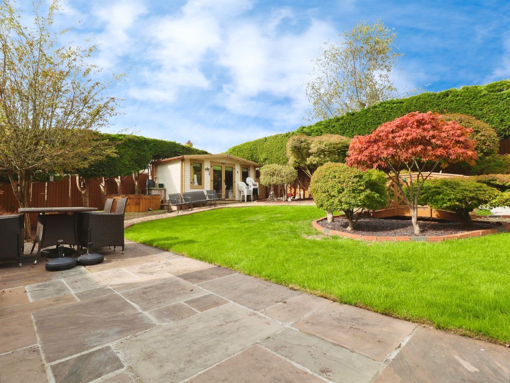 Property photo 3 of 24