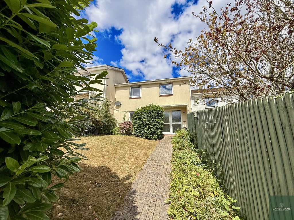 Property photo 1 of 20