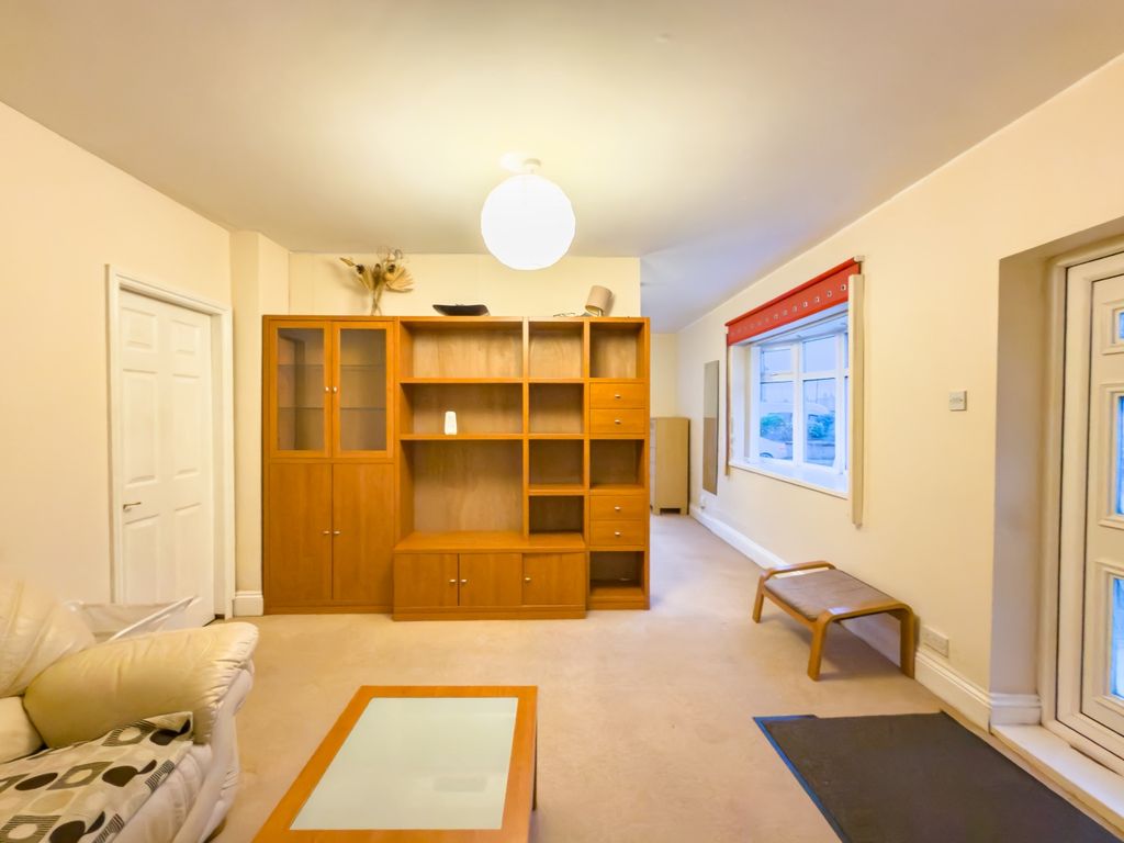 Property photo 3 of 55 Image 2