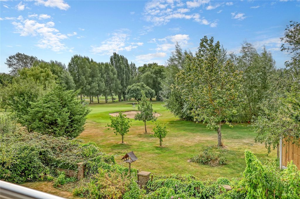 Property photo 2 of 29 Picture No. 57