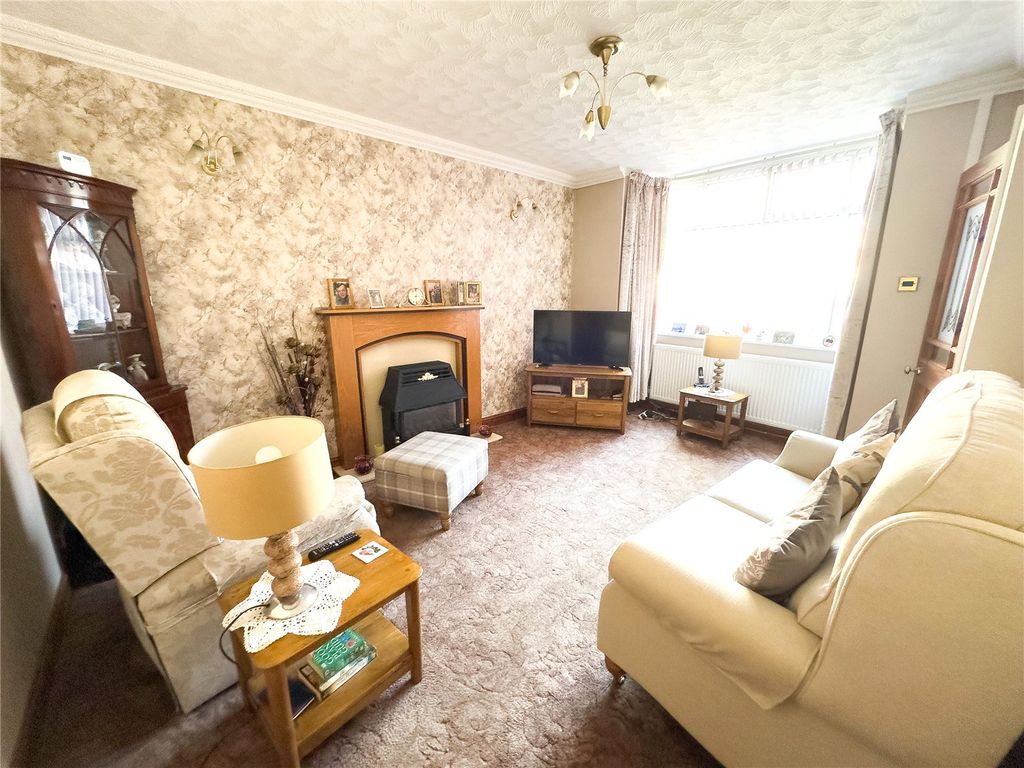 Property photo 3 of 16 Picture No. 03