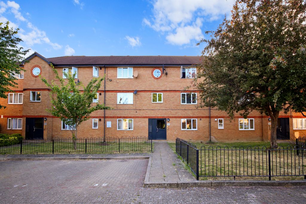 Property photo 1 of 8 Jamc5722