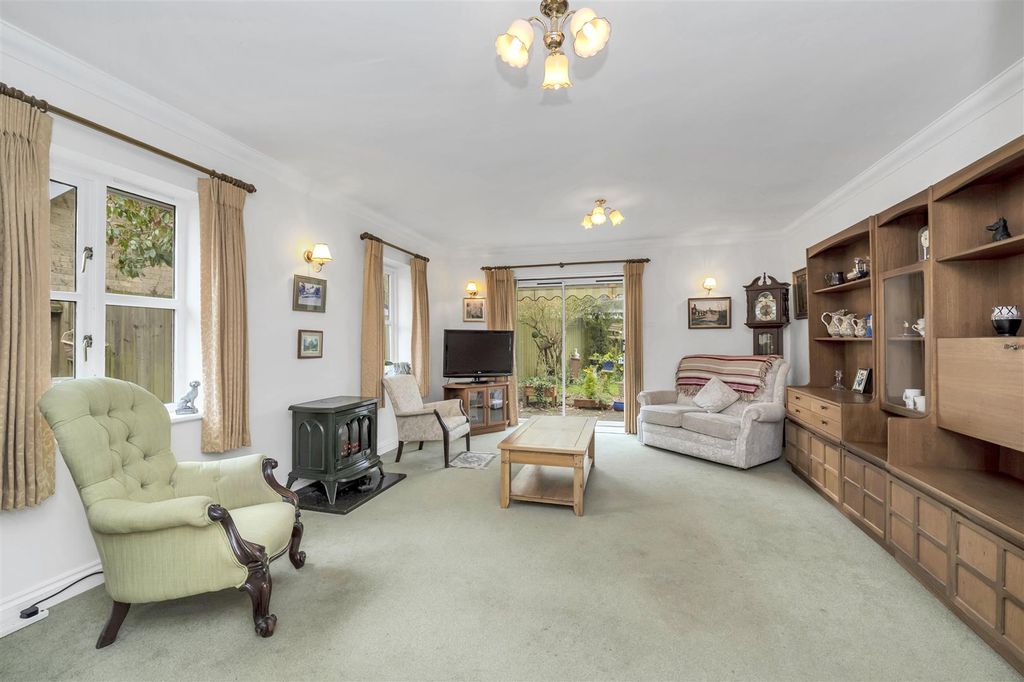 Property photo 2 of 24 Dcp_2163.Jpg