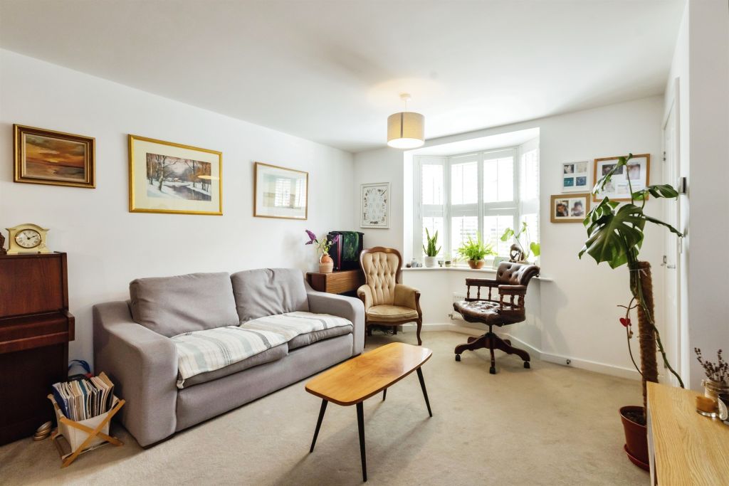 Property photo 2 of 30