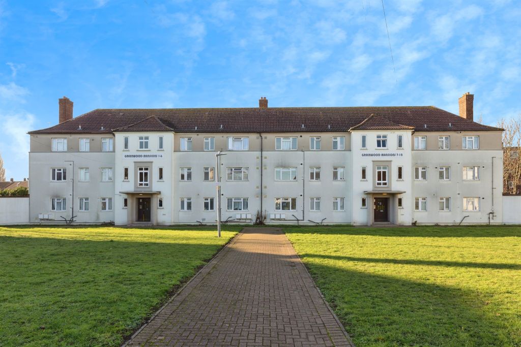 Property photo 1 of 14