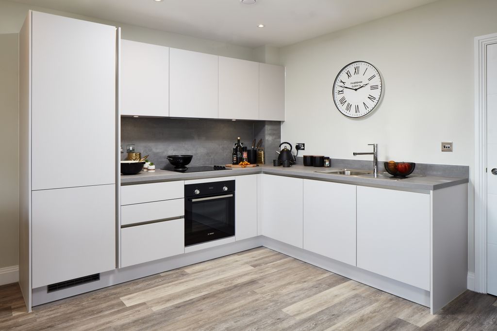 Property photo 2 of 10 Kitchen