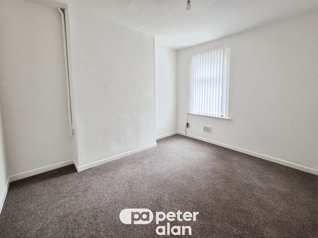 Property photo 3 of 9 Image