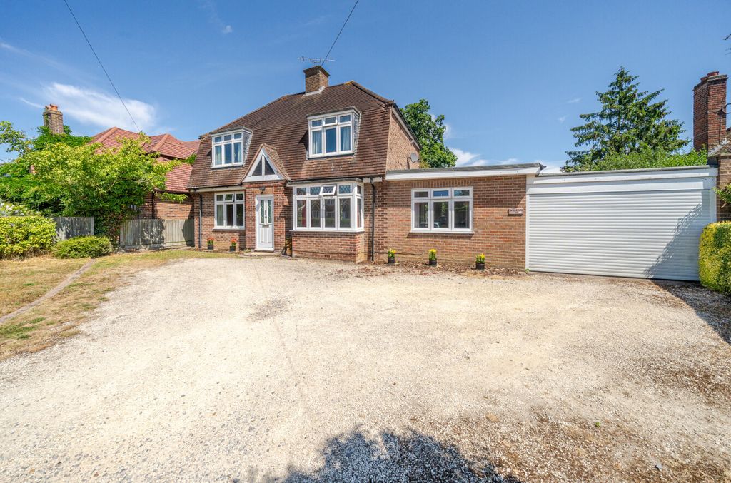 Property photo 1 of 19 1327408-20-687A2B...