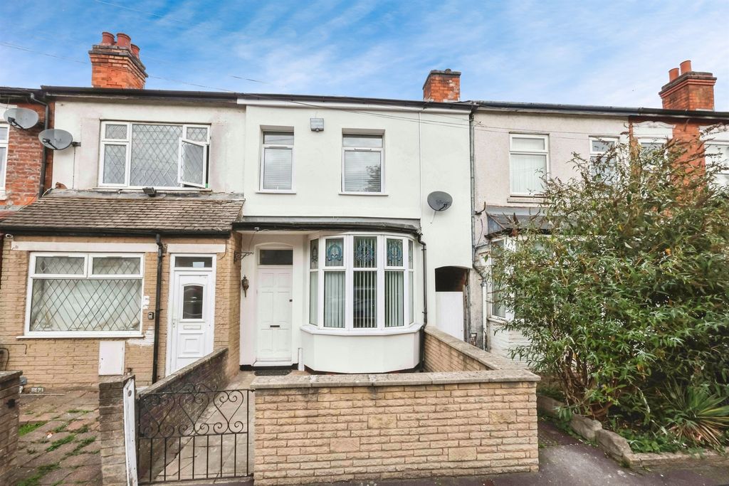 Property photo 1 of 17