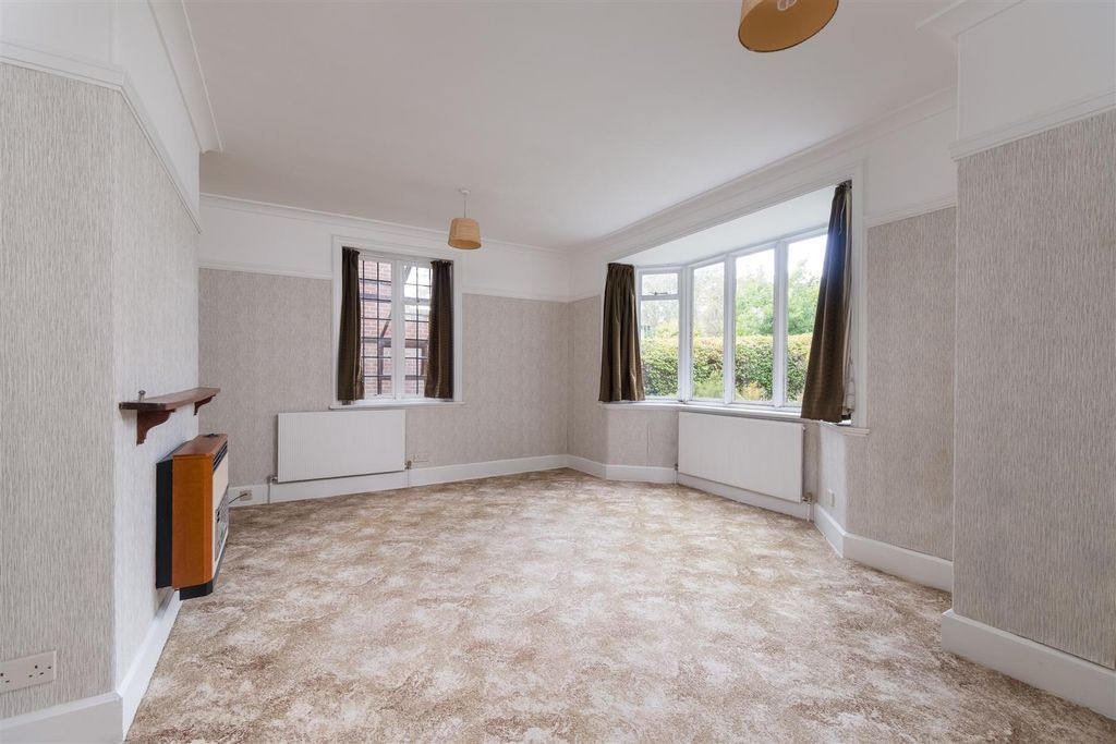 Property photo 3 of 49 Untitled (15 Of 32).Jpg