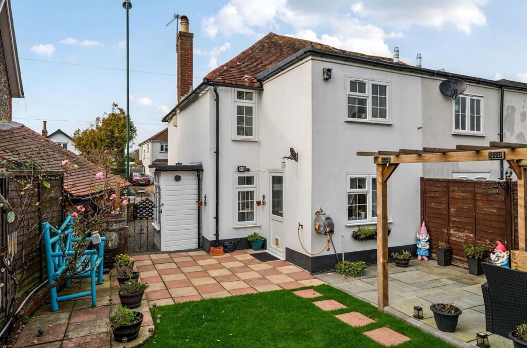 Property photo 2 of 15