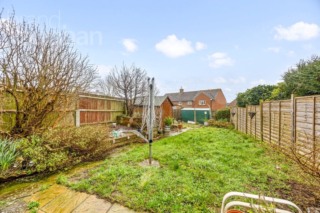 Property photo 2 of 23 Picture No. 35