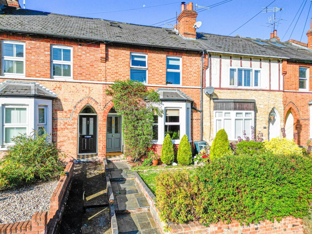 Property photo 1 of 27