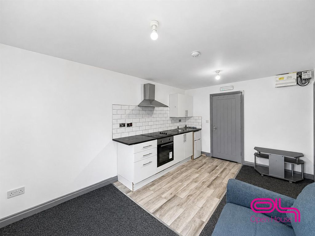 Property photo 3 of 6 Untitled Design - 2026-08-13T174420.304.Png