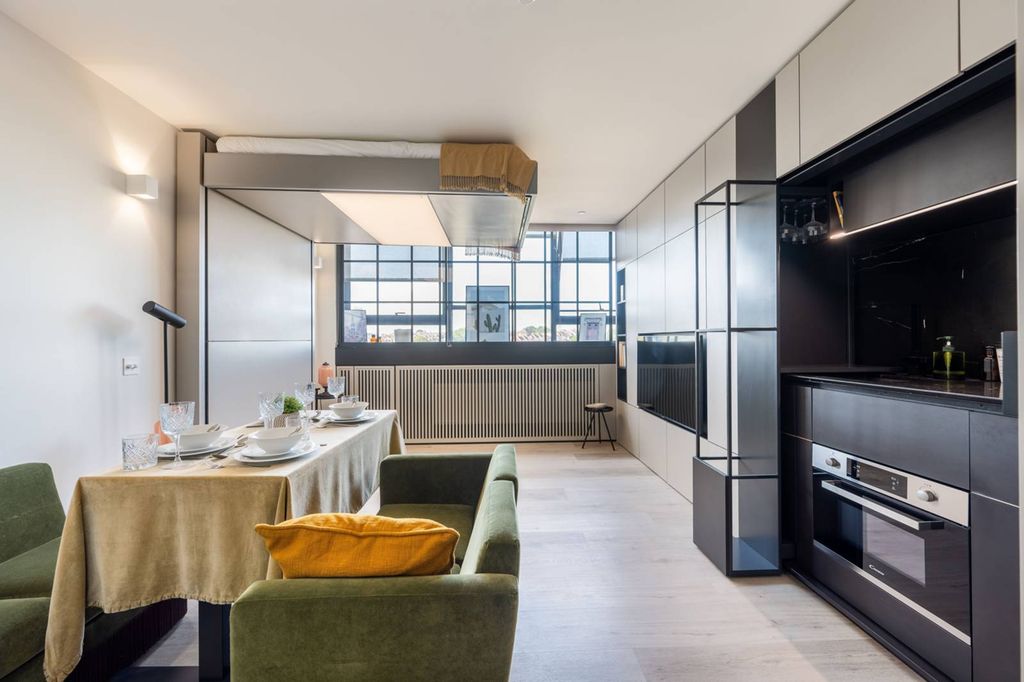 Property photo 1 of 29