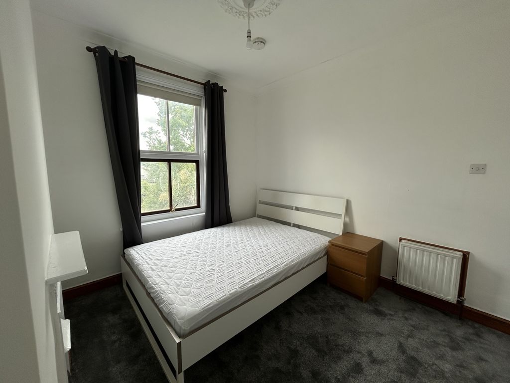 Property photo 1 of 6 Room