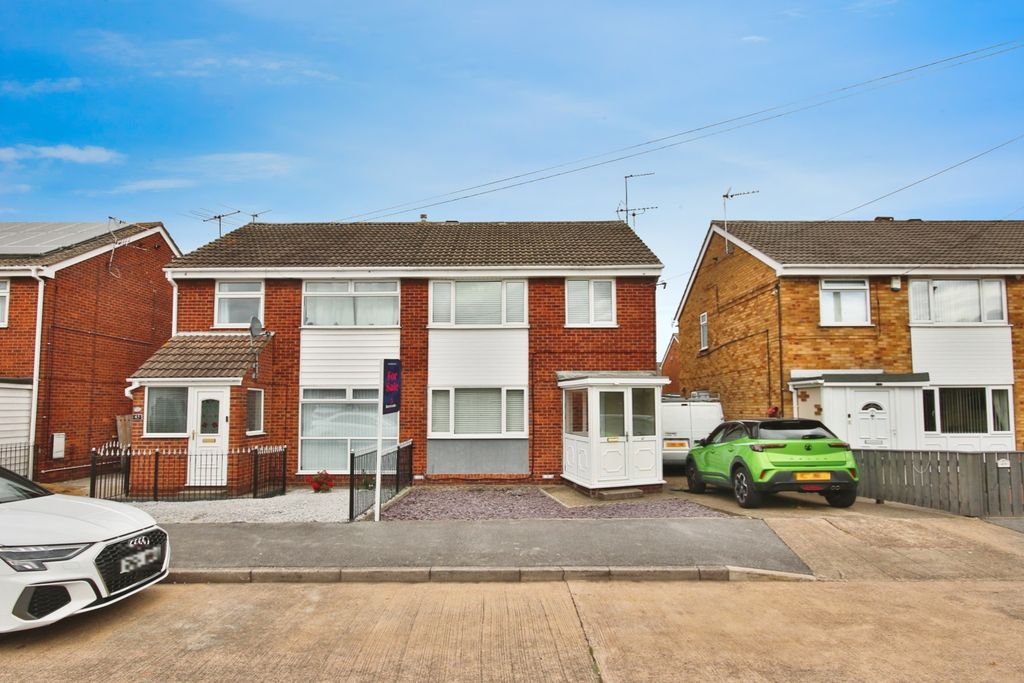 Property photo 1 of 14 4386410