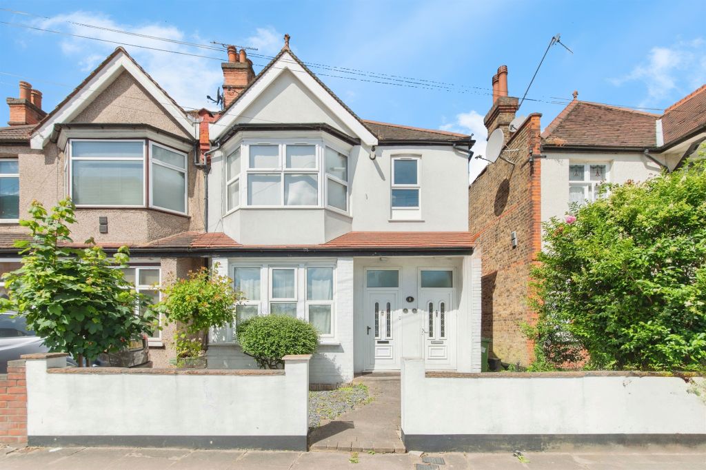 Property photo 1 of 17