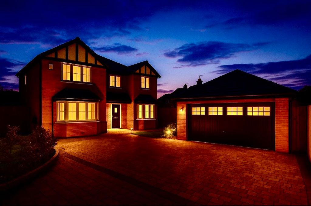 Property photo 1 of 16