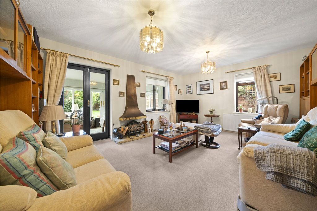 Property photo 2 of 15 Reception