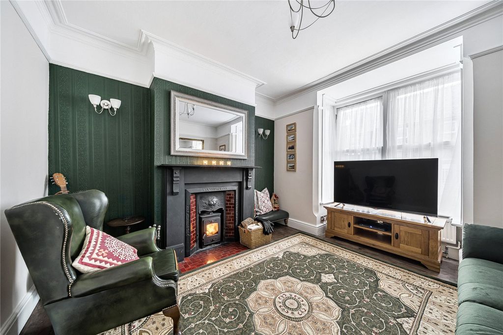 Property photo 2 of 18 Picture No. 03