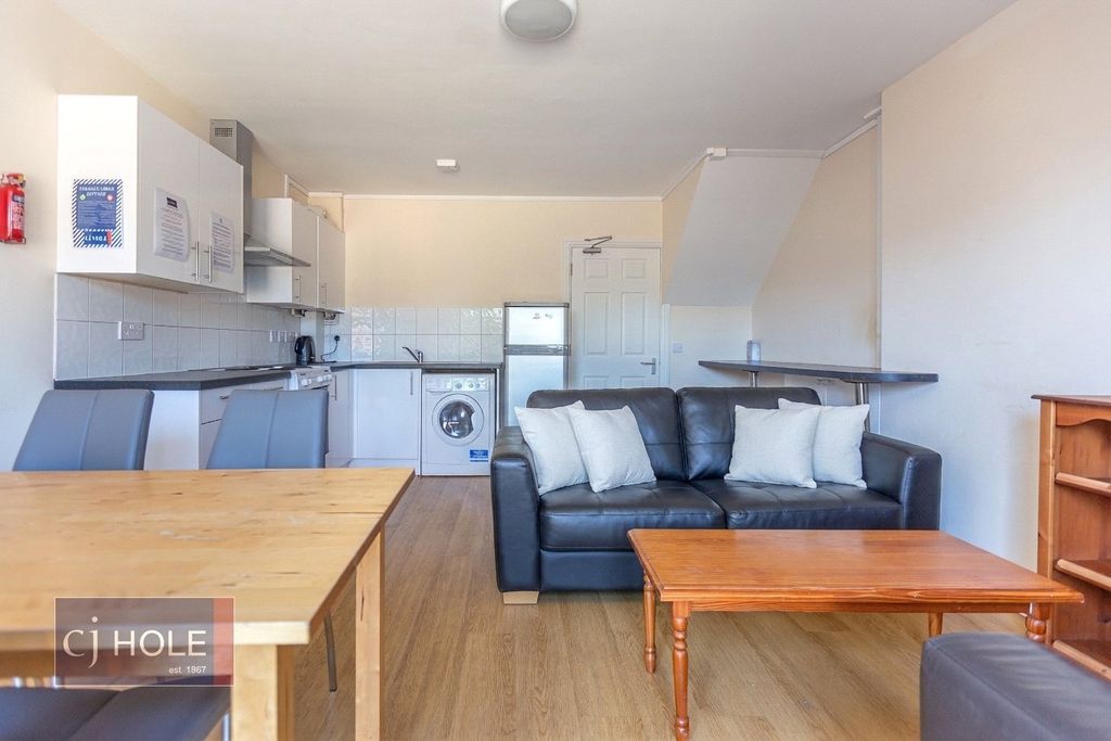 Property photo 1 of 14 Picture No. 68