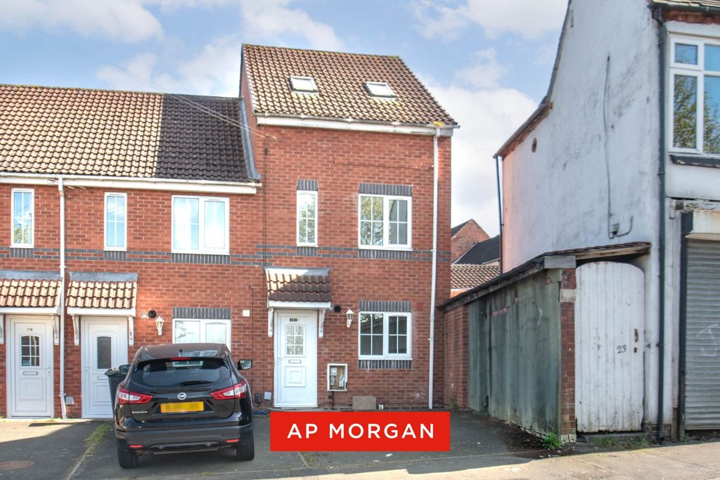 Property photo 1 of 18 Picture No. 32