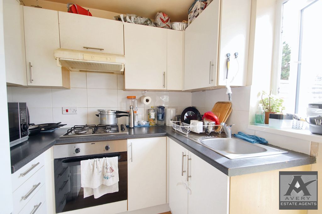 Property photo 3 of 15 Gallery