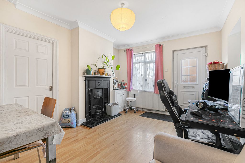 Property photo 2 of 13 Reception Room