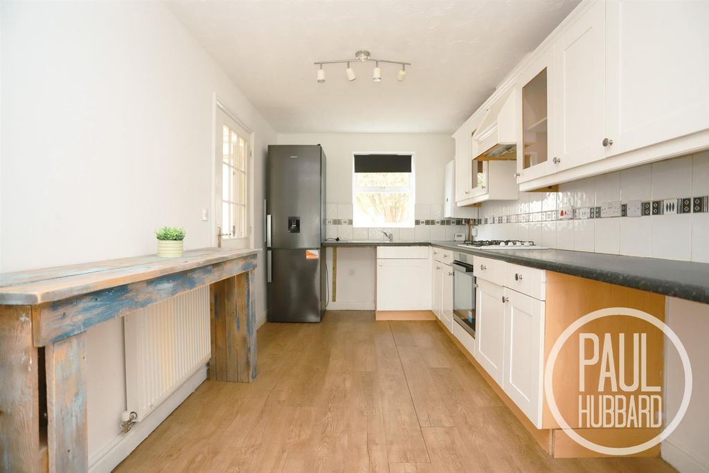 Property photo 2 of 23 Img_6445.Jpg