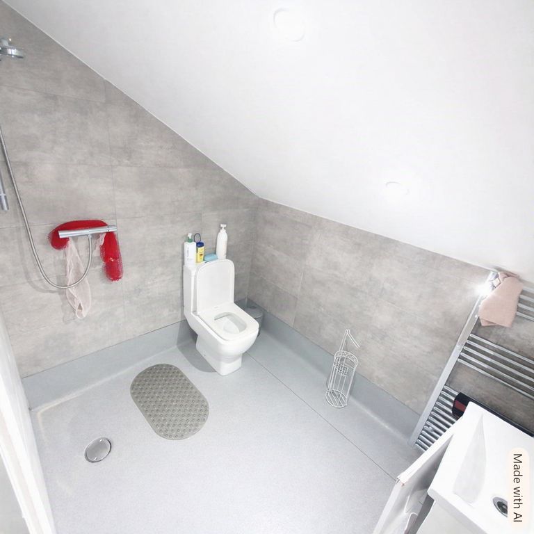 Property photo 3 of 5