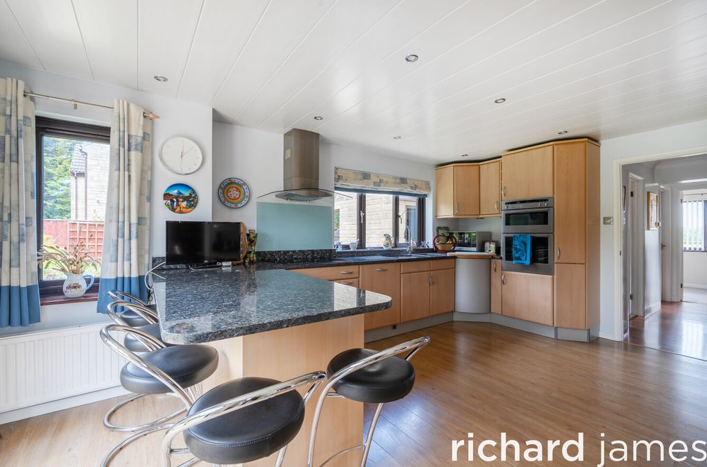 Property photo 3 of 23 A36Afc41F8E74E27Bc75389E503Bf0A1