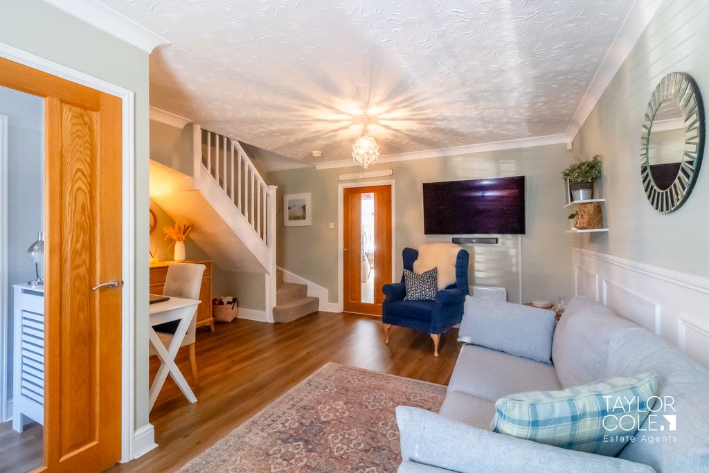 Property photo 2 of 22