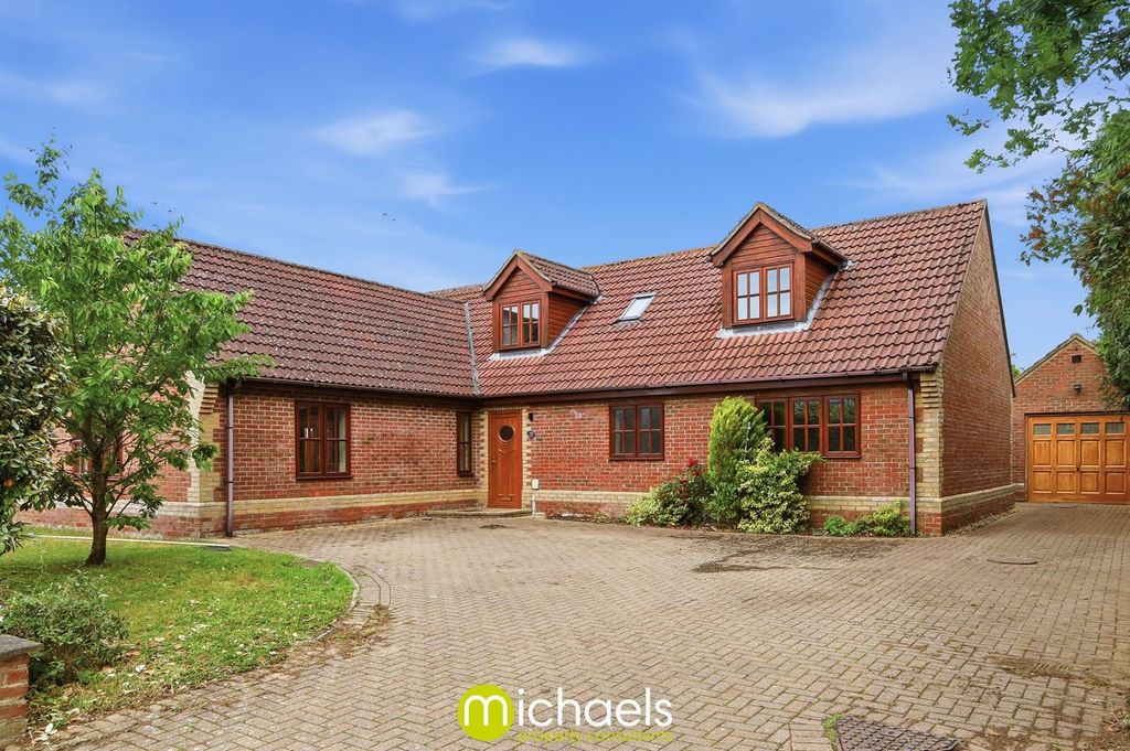 Property photo 1 of 36