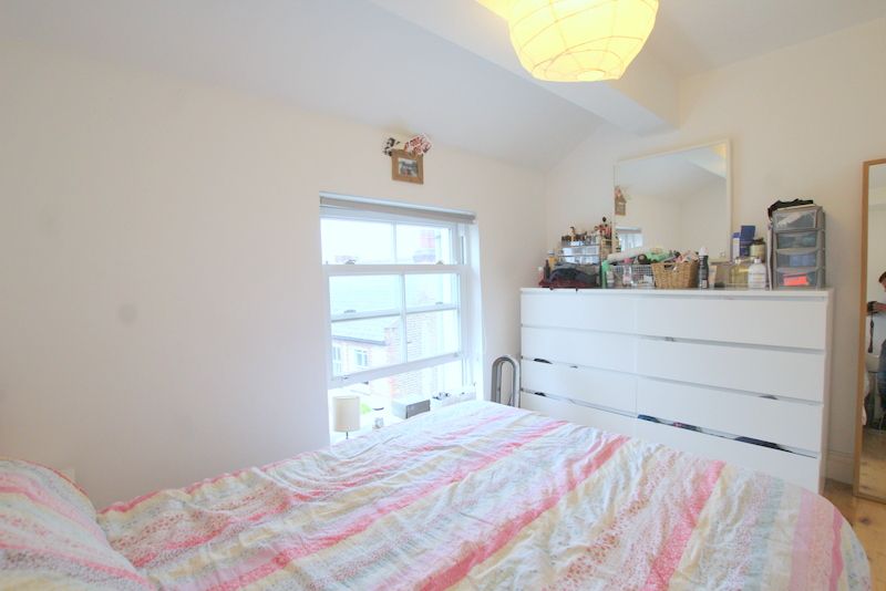Property photo 3 of 8 3