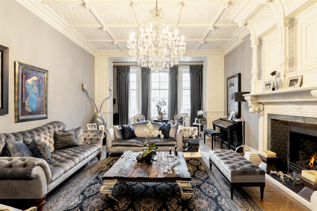 Property photo 3 of 22 Maskells-Flat 22, Albert Hall Mansions-6_Hi.Jpg