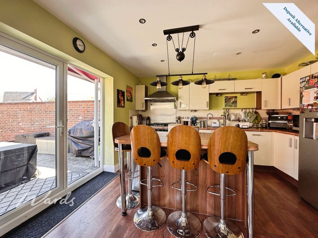 Property photo 2 of 30 Breakfast Area