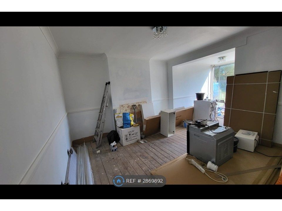 Property photo 3 of 5 Dinning Area