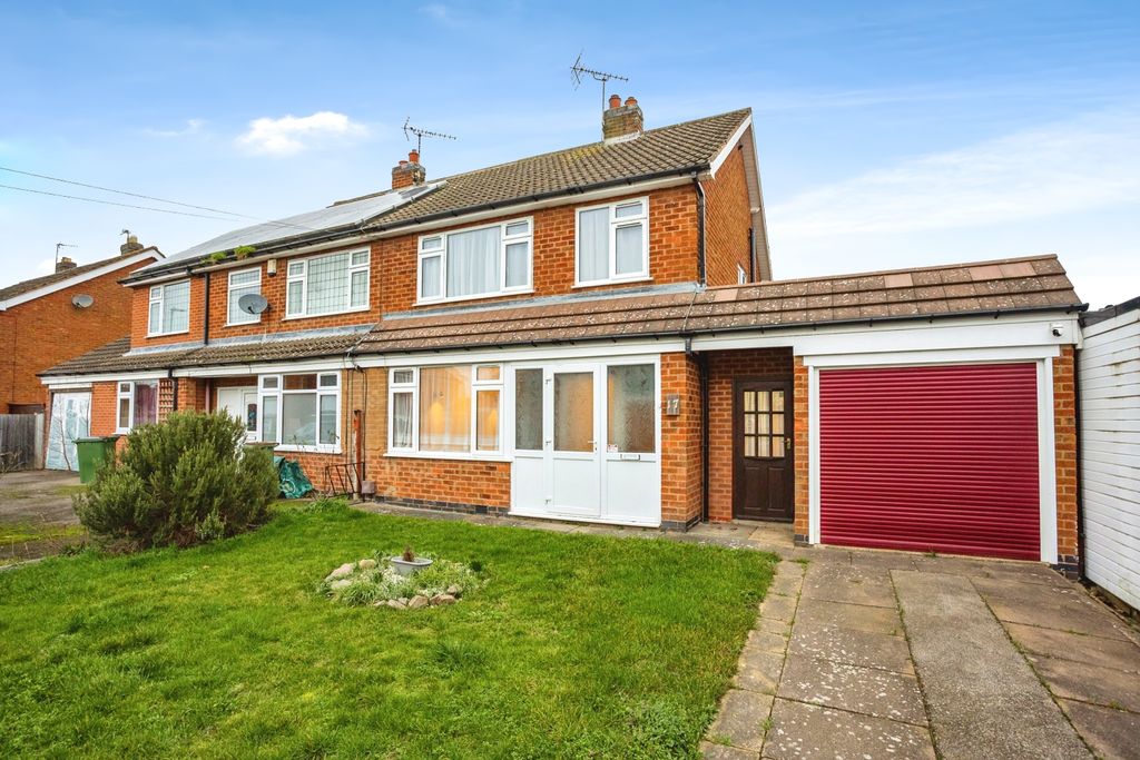 Property photo 1 of 15