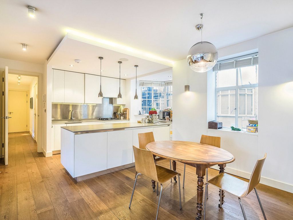 Property photo 2 of 12 Clarewood Court