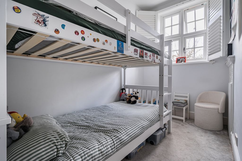 Additional image 13 of 2 bed flat for saleCourt Road, Maidenhead SL6