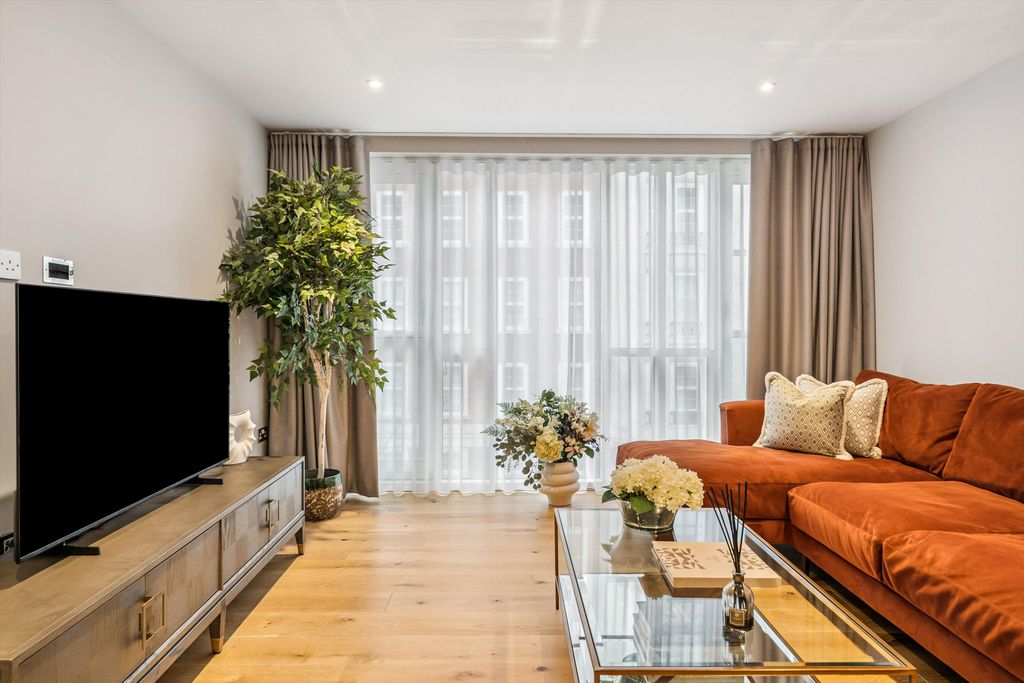 Property photo 1 of 12 Image