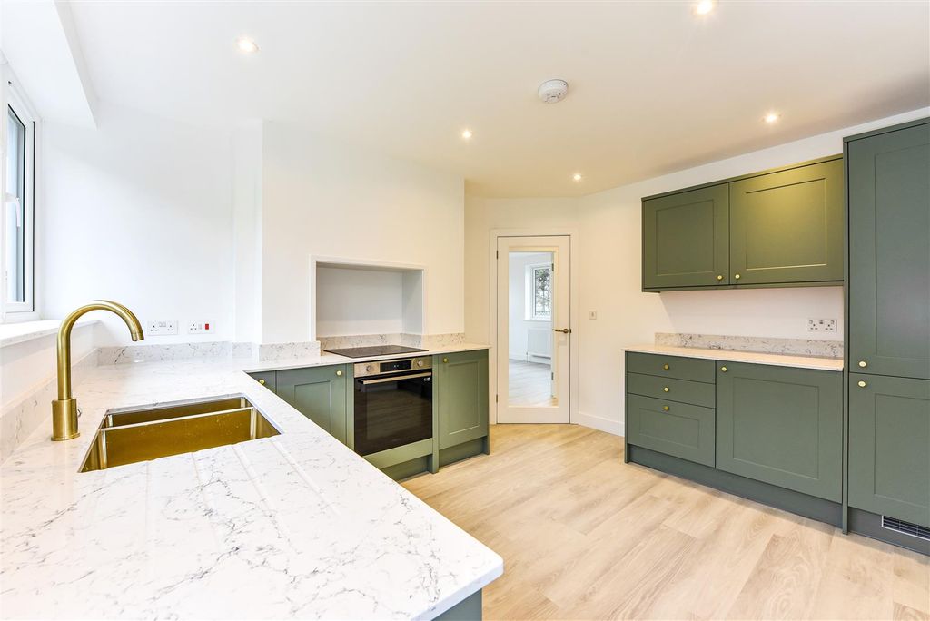 Property photo 3 of 26 Sketch_Ph11_5546183.Jpg