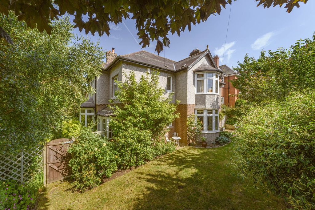 Property photo 1 of 21